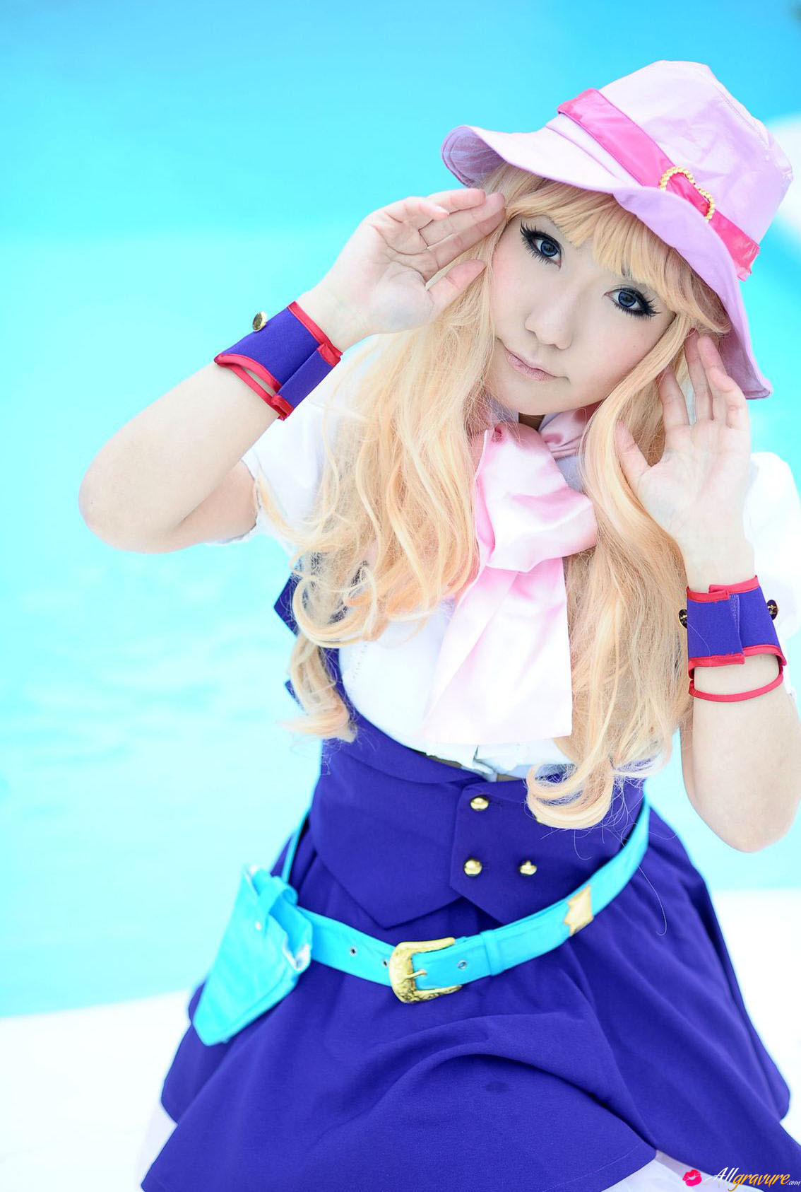 [allgravure][10-17] love